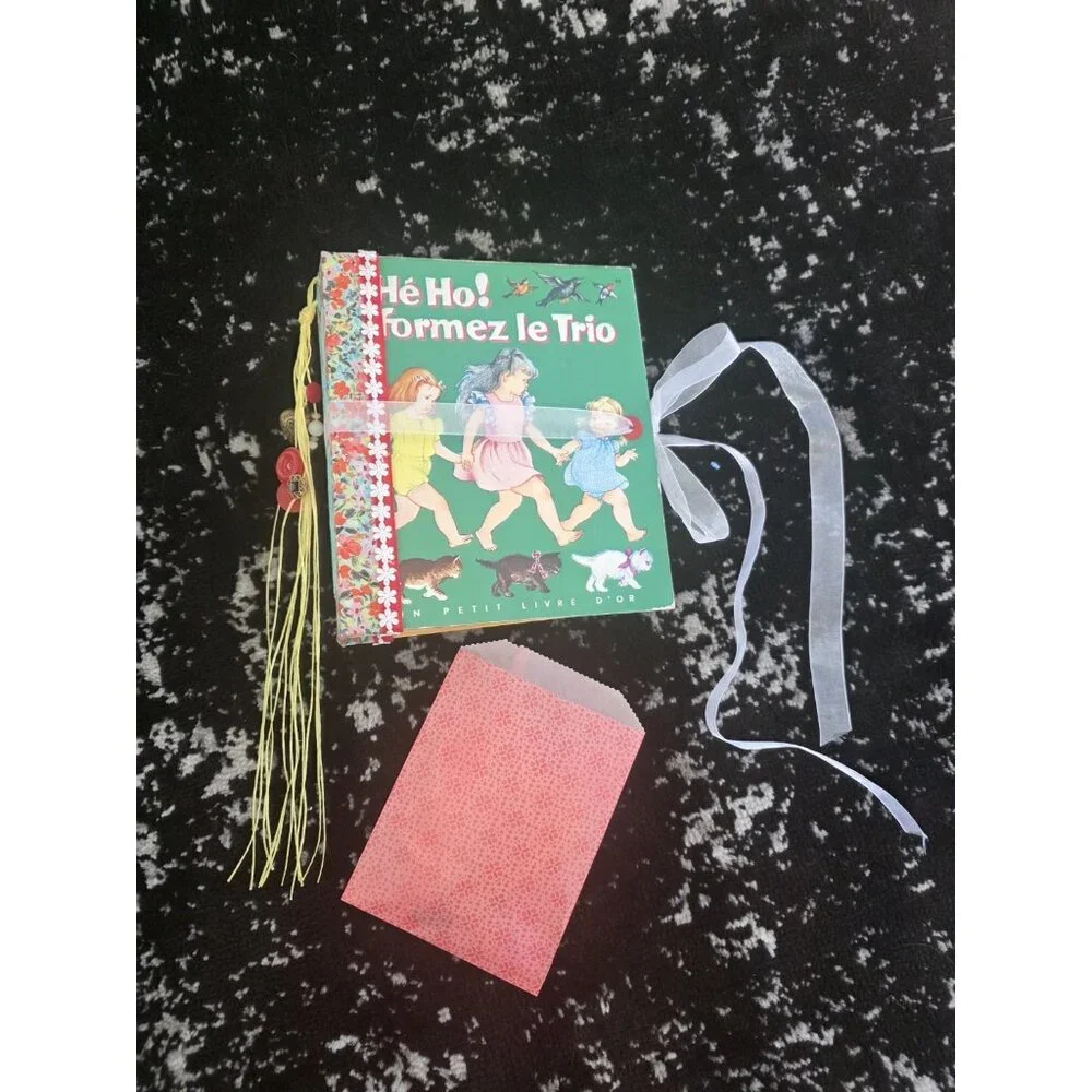 Little Golden Book He Ho! Formez Le Trio Handmade Junk Journal + Original Book